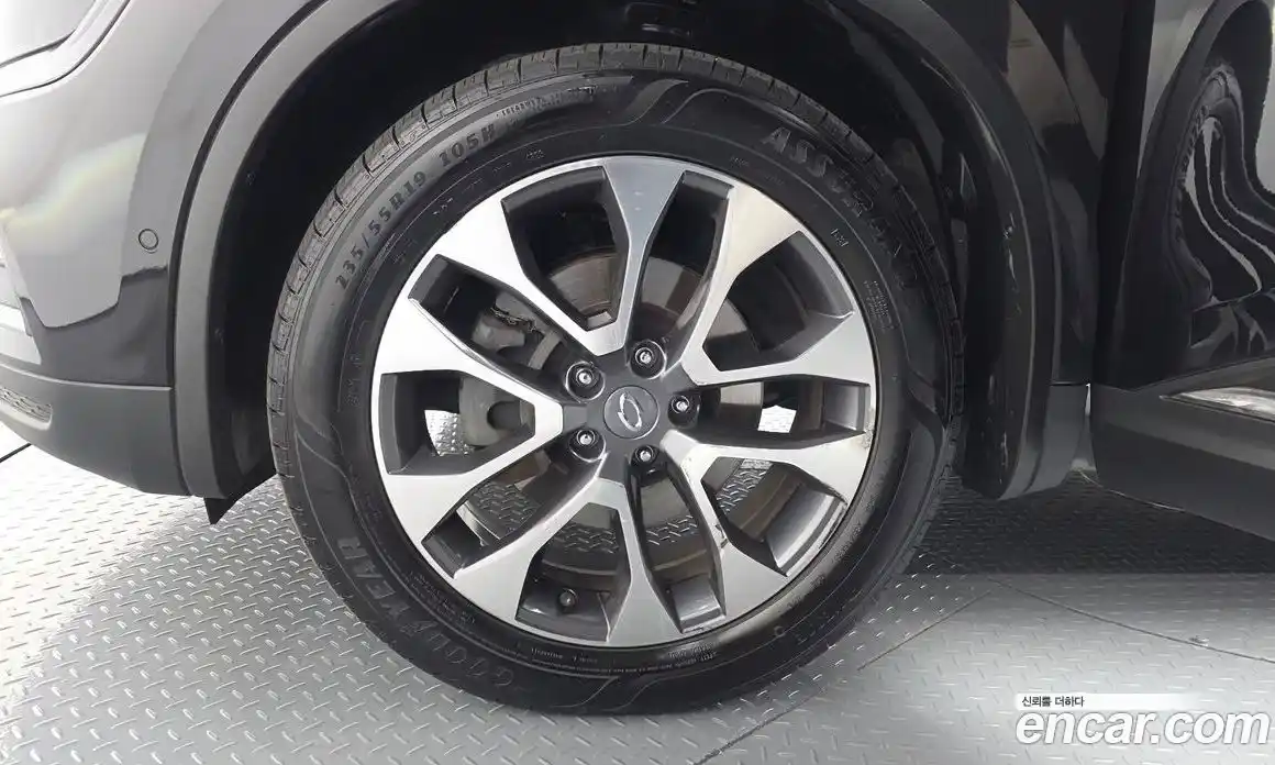 Renault QM6 2017 2.0 Автомат в Москве № 358630, фото 5