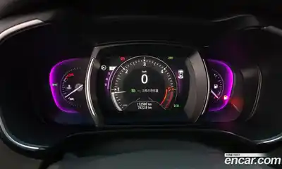 Renault QM6 2017 2.0 Автомат в Москве № 358630, миниатюра 8