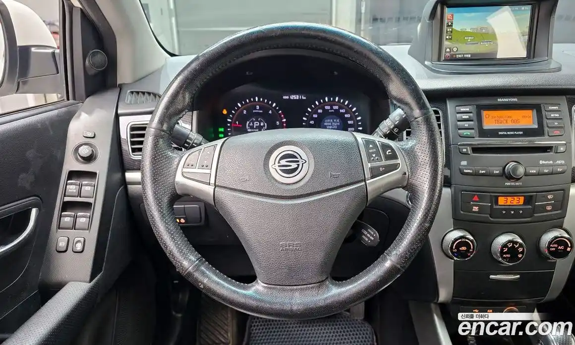 SsangYong Korando 2013 2.0 Автомат в Москве № 36059, фото 13