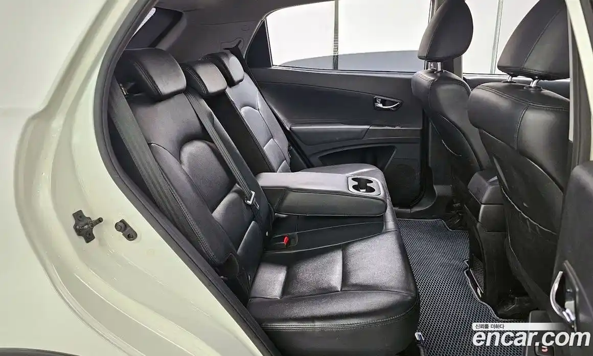 SsangYong Korando 2013 2.0 Автомат в Москве № 36059, фото 20