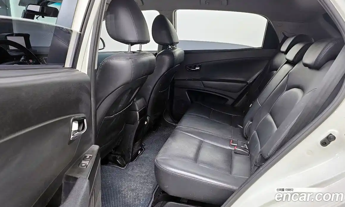 SsangYong Korando 2013 2.0 Автомат в Москве № 36059, фото 9