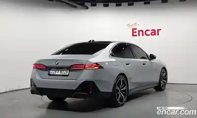 BMW 5-Series 2024 2.0 Автомат в Москве № 361918, миниатюра 2