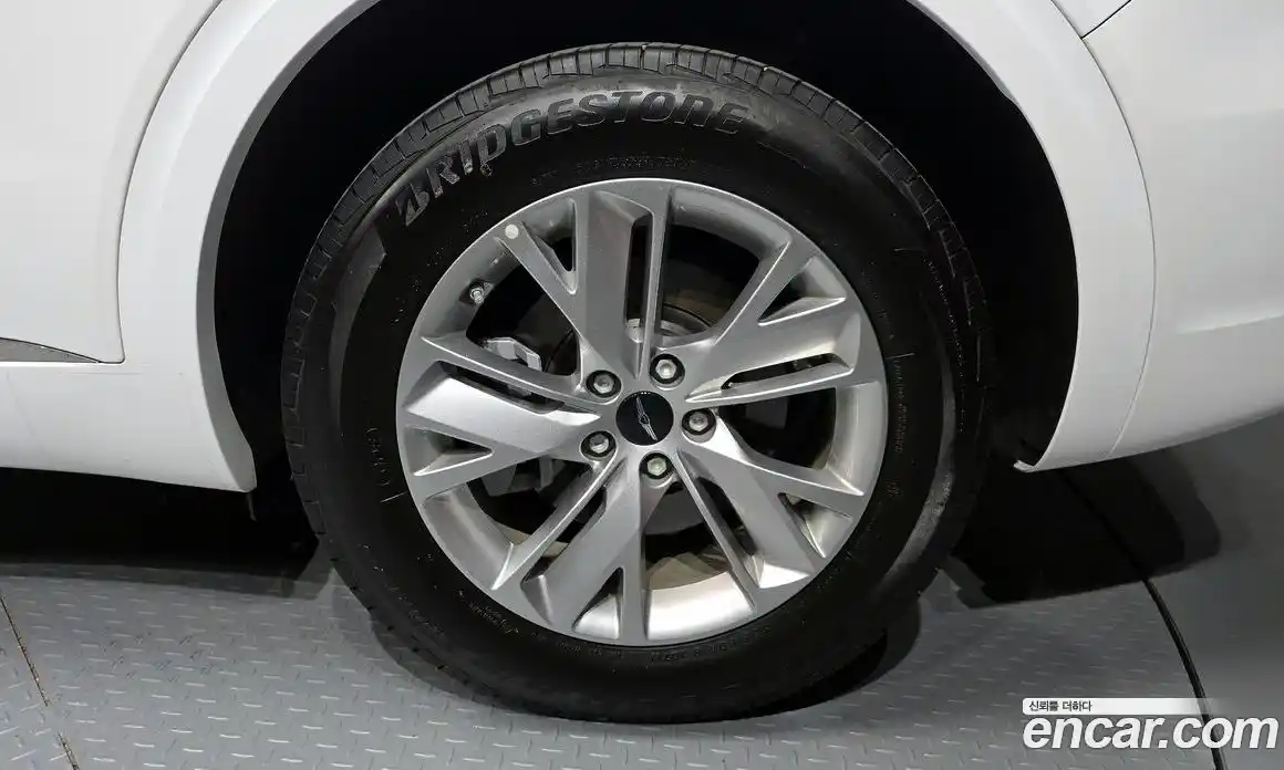 Genesis GV70 2025 2.5 Автомат в Москве № 364158, фото 5