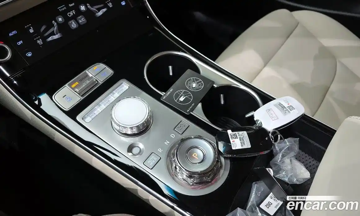 Genesis GV70 2025 2.5 Автомат в Москве № 364158, фото 9