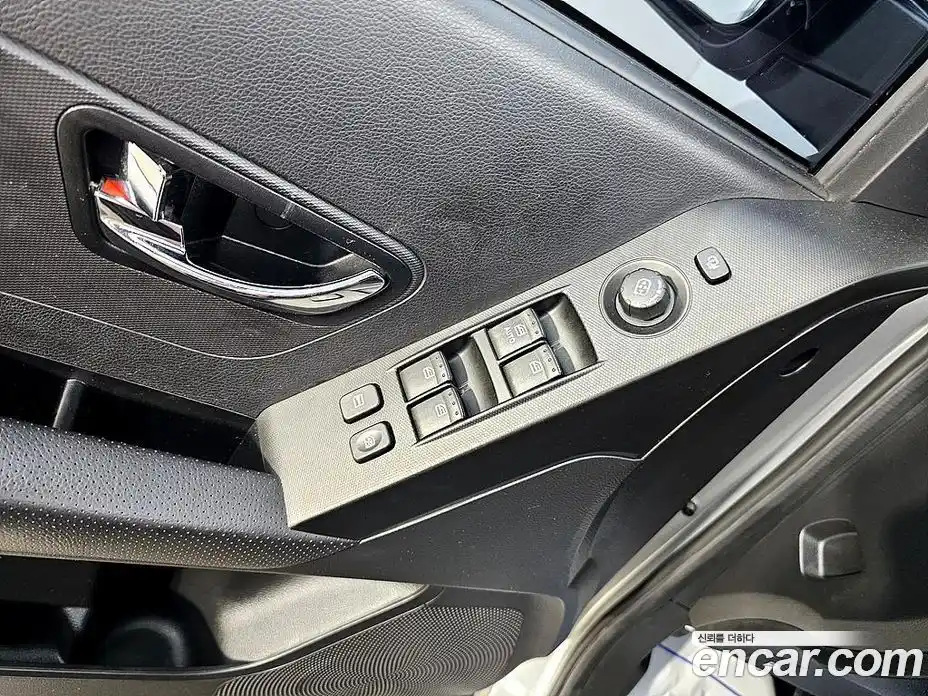 SsangYong Korando 2013 2.0 Автомат в Москве № 36433, фото 13