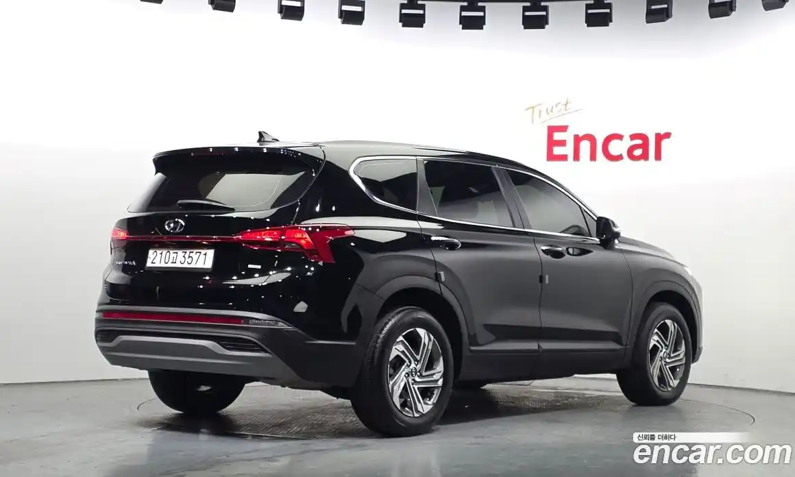 Hyundai Santa Fe 2023 2.2 Автомат в Москве № 3665, фото 15