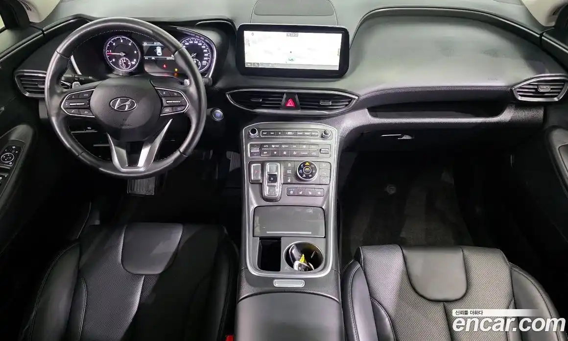 Hyundai Santa Fe 2023 2.2 Автомат в Москве № 3665, фото 3