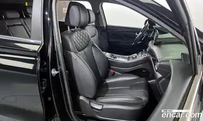 Hyundai Santa Fe 2023 2.2 Автомат в Москве № 3665, миниатюра 4