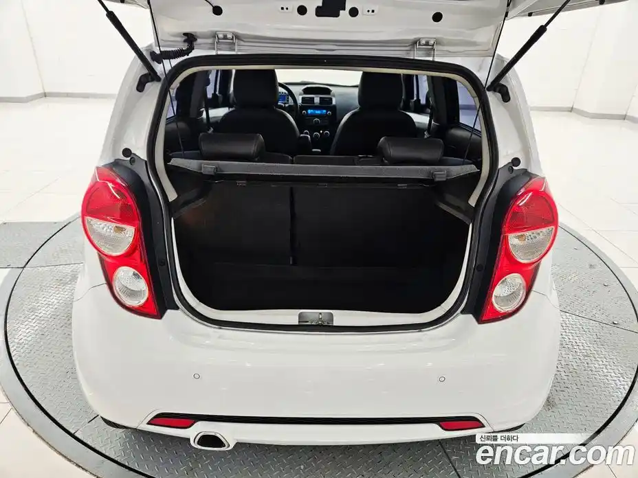 Chevrolet Spark 2013 1.0 Автомат в Москве № 36935, фото 19