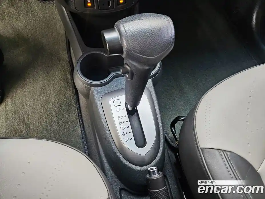 Chevrolet Spark 2013 1.0 Автомат в Москве № 36935, фото 9