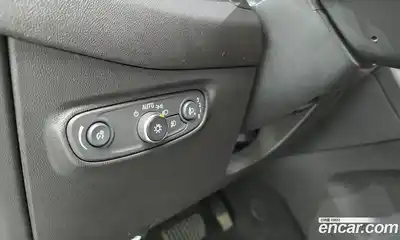 Chevrolet Equinox 2020 1.6 Автомат в Москве № 38074, миниатюра 5