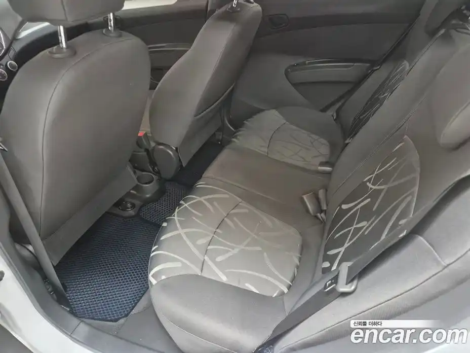 Chevrolet Spark 2014 1.0 Автомат в Москве № 38098, фото 13