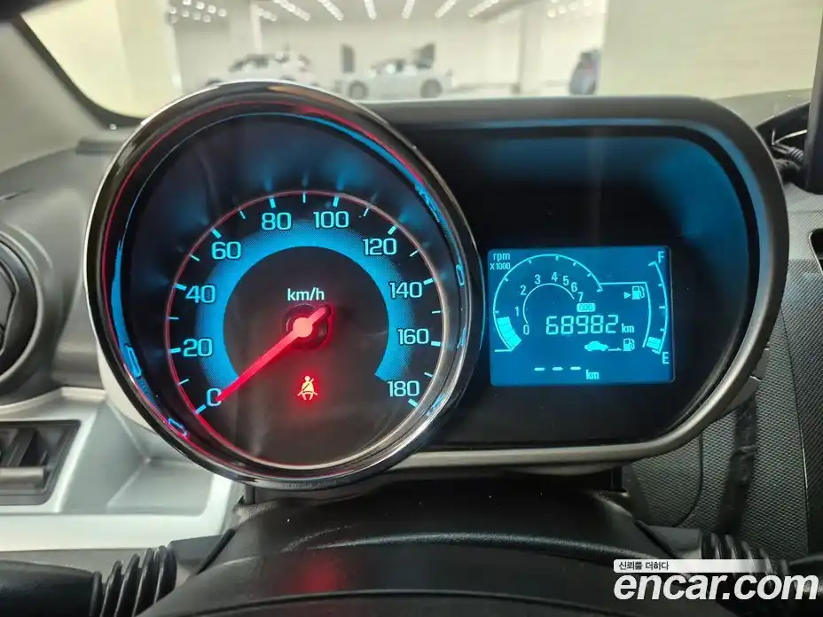 Chevrolet Spark 2014 1.0 Автомат в Москве № 38098, фото 16