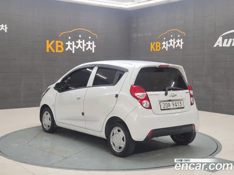 Chevrolet Spark 2014 1.0 Автомат в Москве № 38098, фото 4