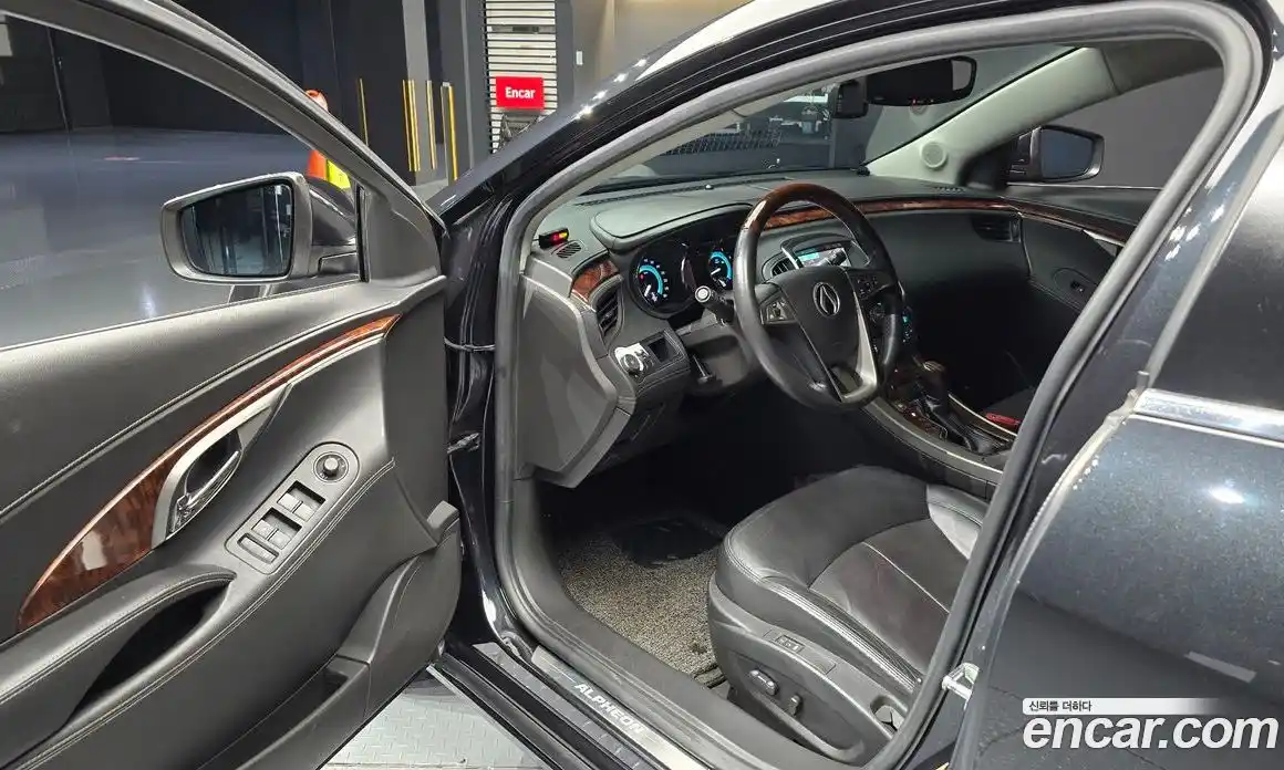 Chevrolet Alpheon 2013 2.4 Автомат в Москве № 38150, фото 16