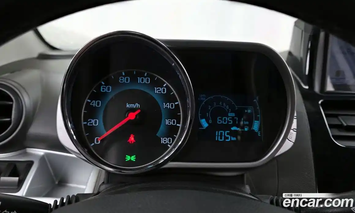 Chevrolet Spark 2014 1.0 Автомат в Москве № 38207, фото 15