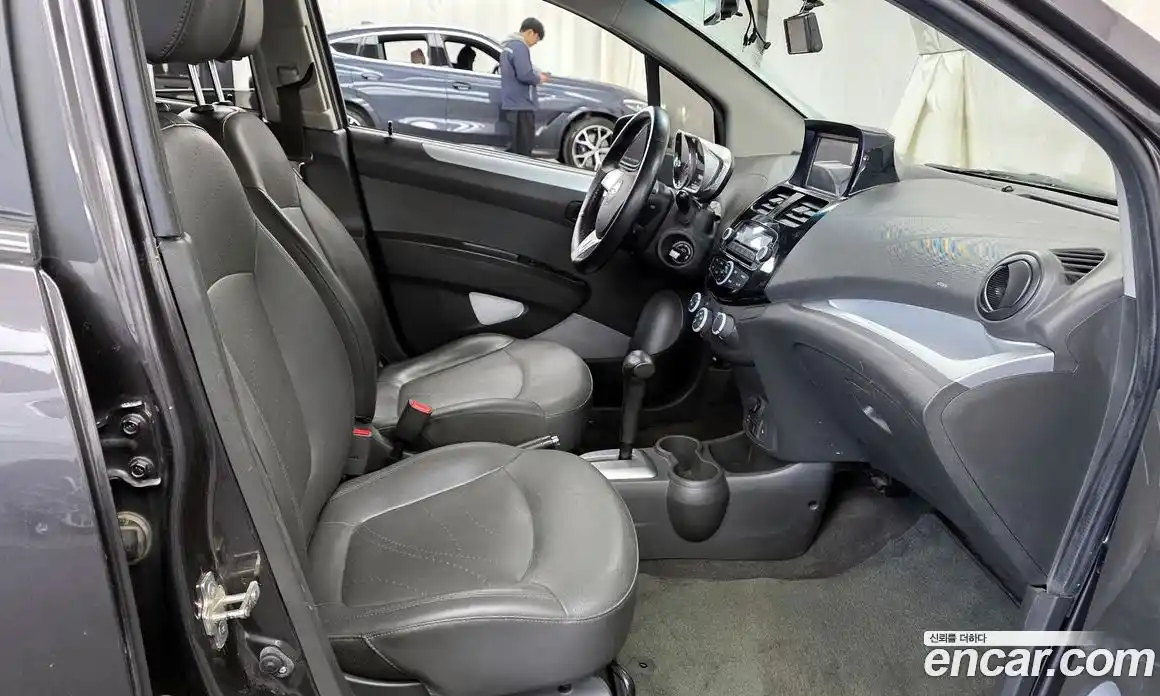 Chevrolet Spark 2014 1.0 Автомат в Москве № 38207, фото 10