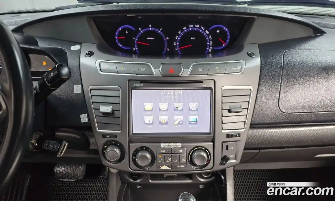 SsangYong Korando 2015 2.0 Автомат в Москве № 389123, фото 14