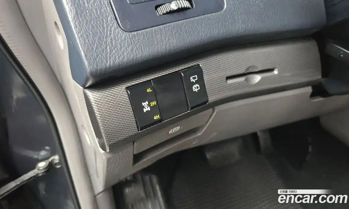 SsangYong Korando 2015 2.0 Автомат в Москве № 389123, фото 16