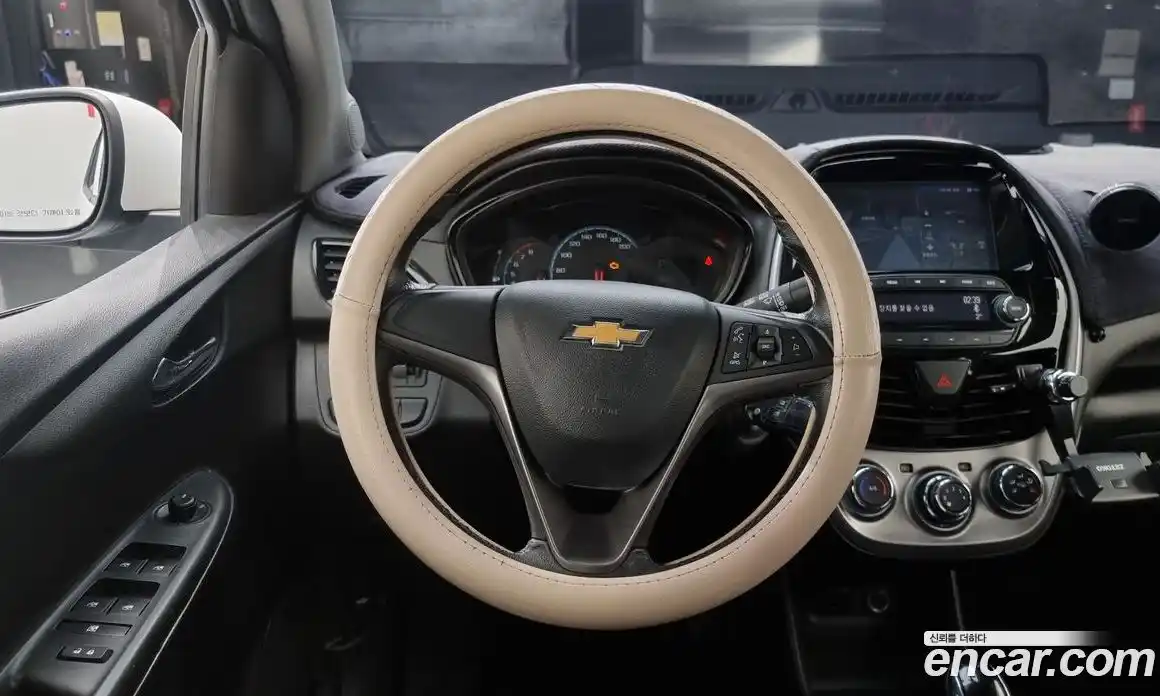 Chevrolet Spark 2018 1.0 Автомат в Москве № 39230, фото 14