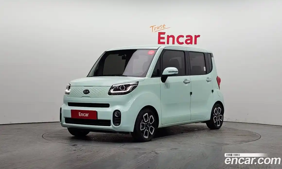 Kia Ray 2021 1.0 Автомат в Москве № 401307, фото 1