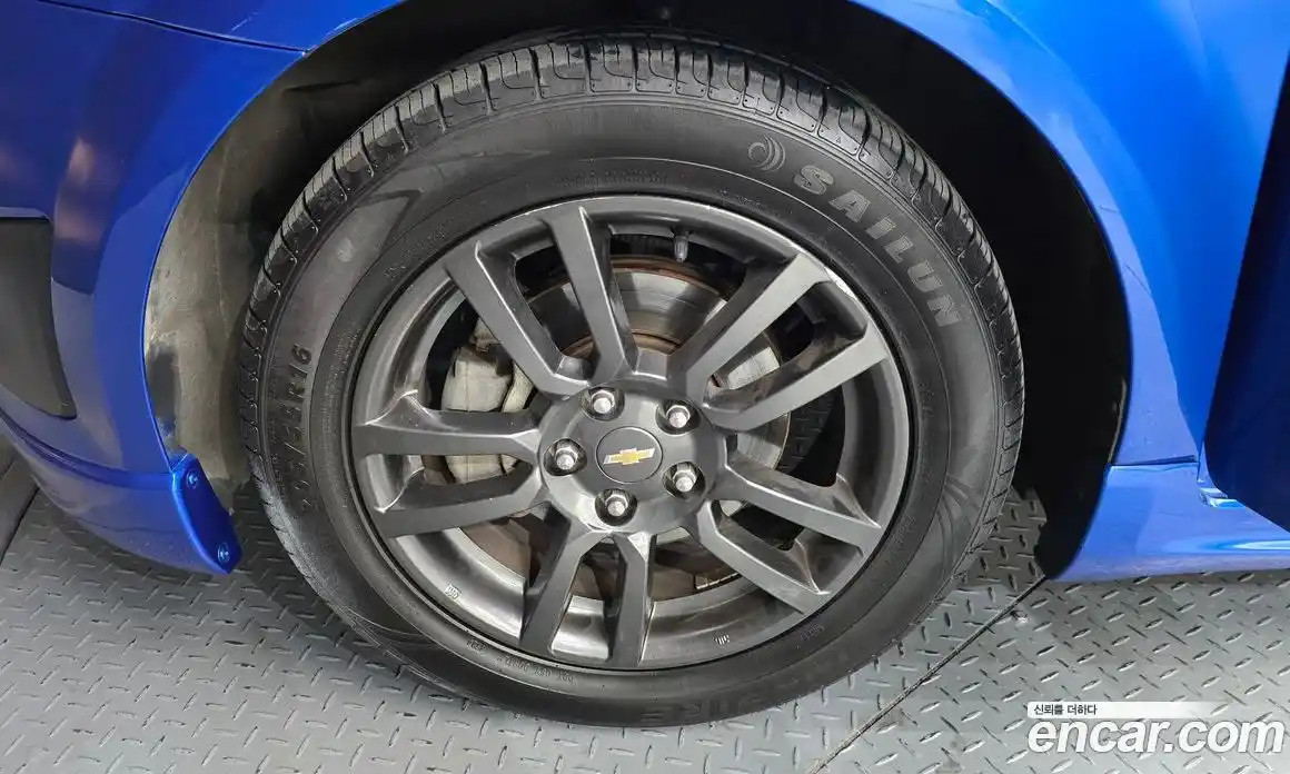 Chevrolet Aveo 2015 1.4 Механическая в Москве № 411612, фото 5