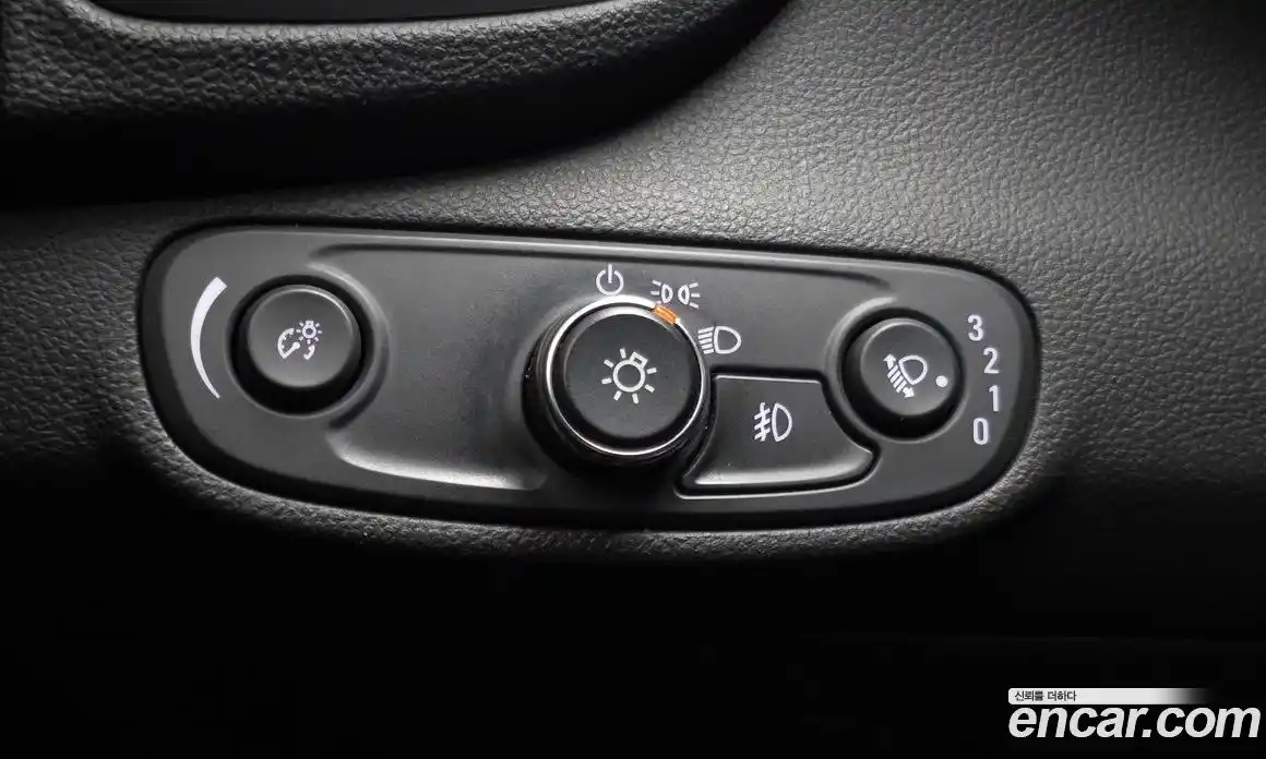 Chevrolet Trax 2021 1.6 Автомат в Москве № 41566, фото 10