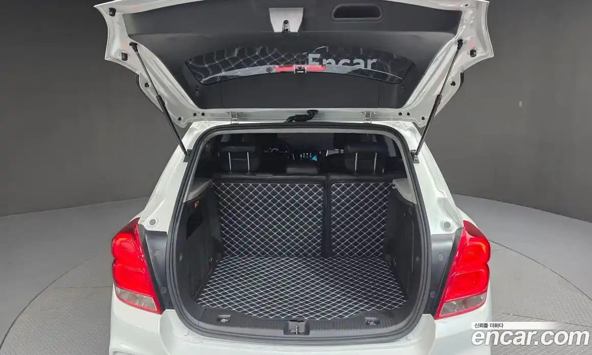 Chevrolet Trax 2019 1.4 Автомат в Москве № 42387, фото 10