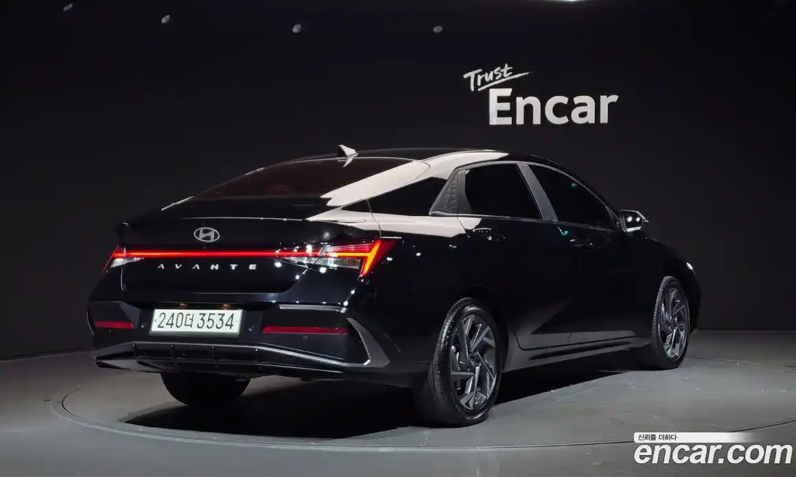 Hyundai Avante 2024 1.6 Автомат в Москве № 46591, фото 11