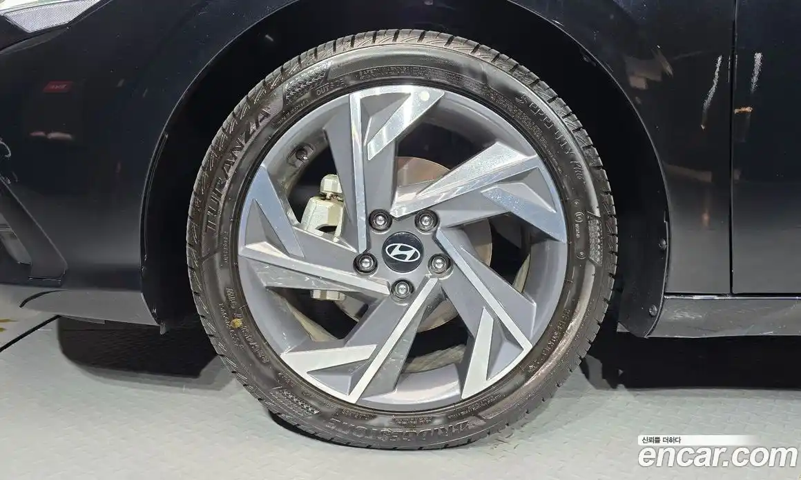 Hyundai Avante 2024 1.6 Автомат в Москве № 46591, фото 20