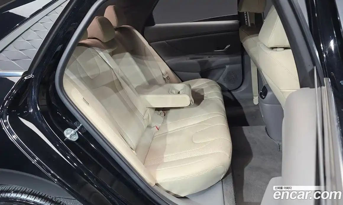 Hyundai Avante 2024 1.6 Автомат в Москве № 46591, фото 10