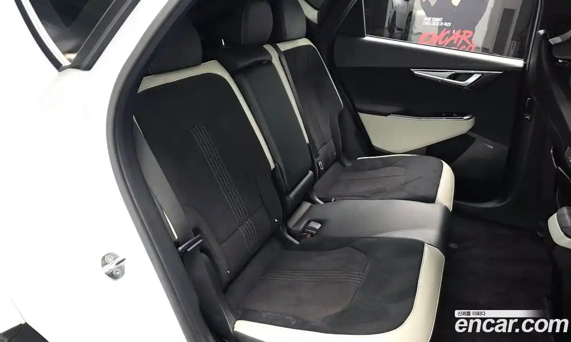 Kia EV6 2022 0.1 Автомат в Москве № 50841, фото 17