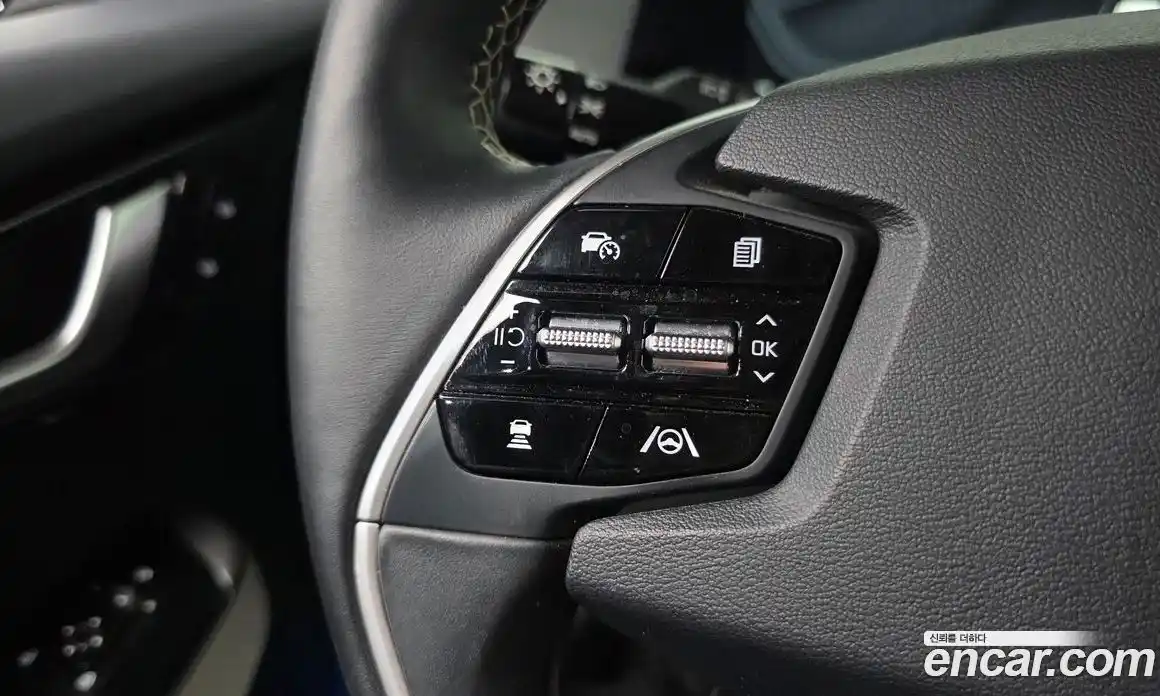 Kia EV6 2022 0.1 Автомат в Москве № 50841, фото 3