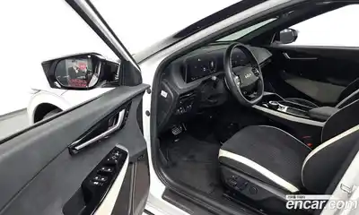 Kia EV6 2022 0.1 Автомат в Москве № 50841, миниатюра 5