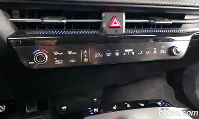 Kia EV6 2022 0.1 Автомат в Москве № 50841, миниатюра 6