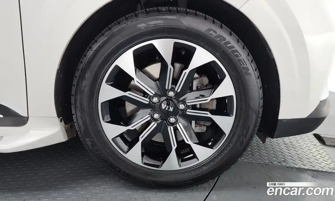 Kia Canival 2021 3.5 Автомат в Москве № 53028, фото 4