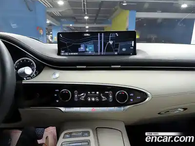 Genesis GV70 2023 2.5 Автомат в Москве № 56849, миниатюра 12