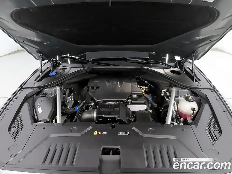 Genesis GV70 2023 2.5 Автомат в Москве № 56849, фото 19