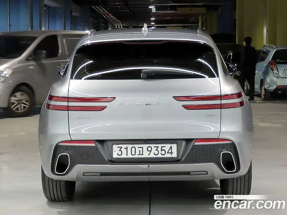 Genesis GV70 2023 2.5 Автомат в Москве № 56849, фото 3