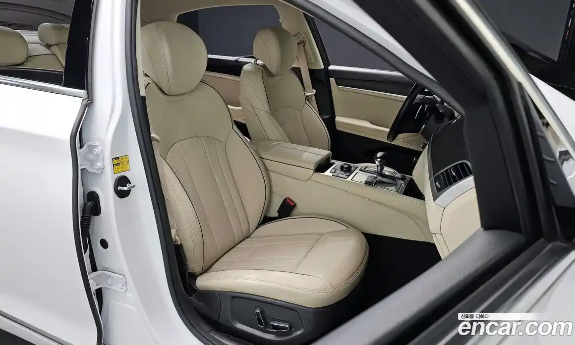 Genesis G80 2018 3.3 Автомат в Москве № 57401, фото 10