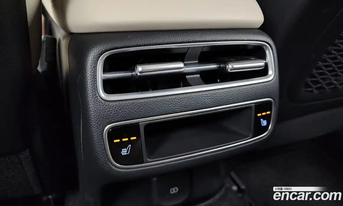 Genesis GV70 2025 2.5 Автомат в Москве № 59385, фото 18