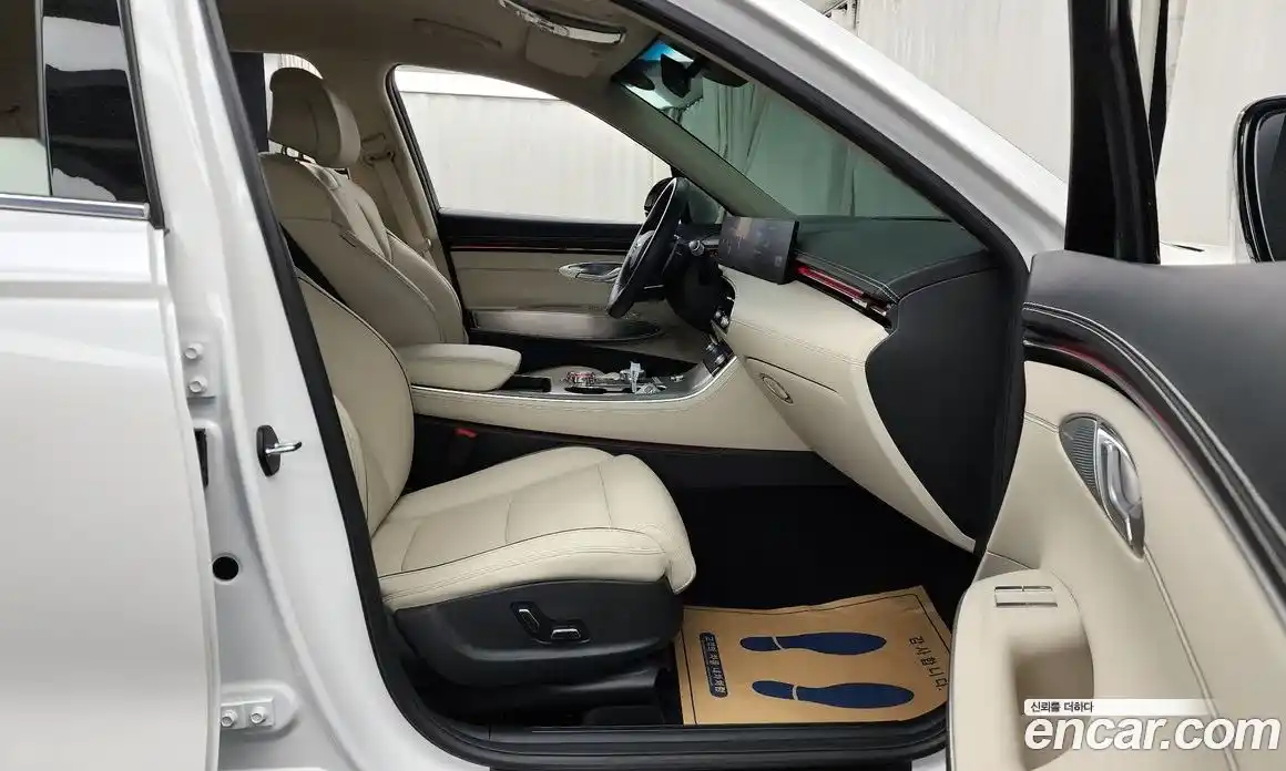 Genesis GV70 2025 2.5 Автомат в Москве № 59385, фото 20