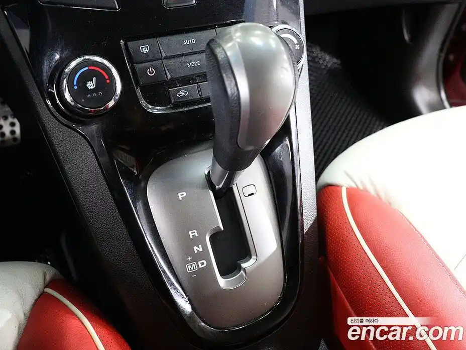 Chevrolet Orlando 2013 2.0 Автомат в Москве № 65653, фото 10