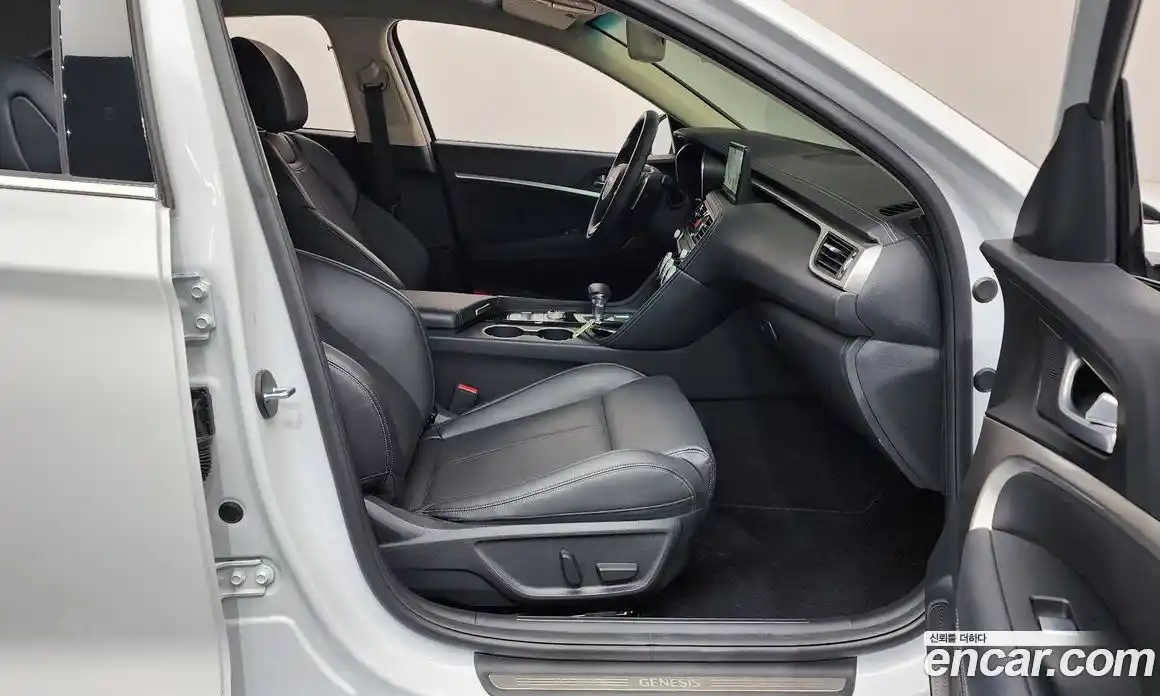 Genesis G70 2023 2.0 Автомат в Москве № 82054, фото 12