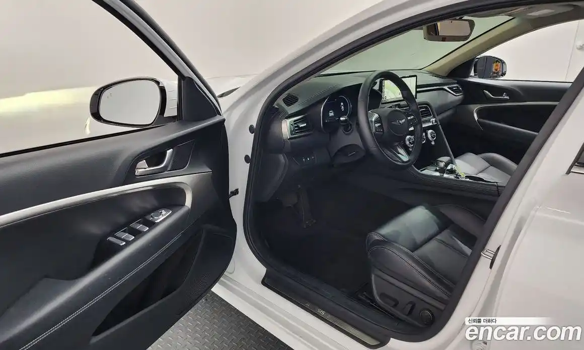 Genesis G70 2023 2.0 Автомат в Москве № 82054, фото 15