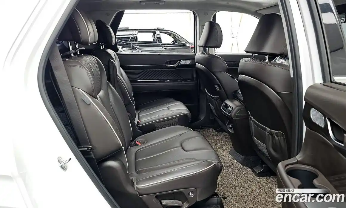 Hyundai Palisade 2023 3.8 Автомат в Москве № 87630, фото 5