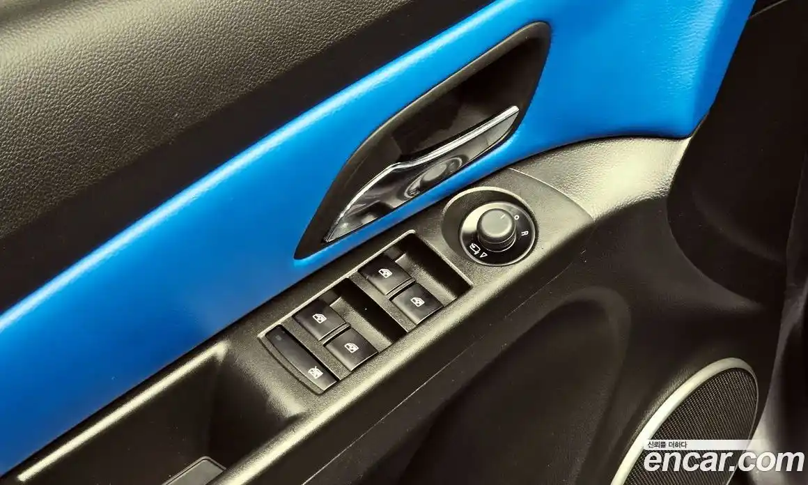 Chevrolet Cruze 2011 1.6 Автомат в Москве № 97818, фото 17