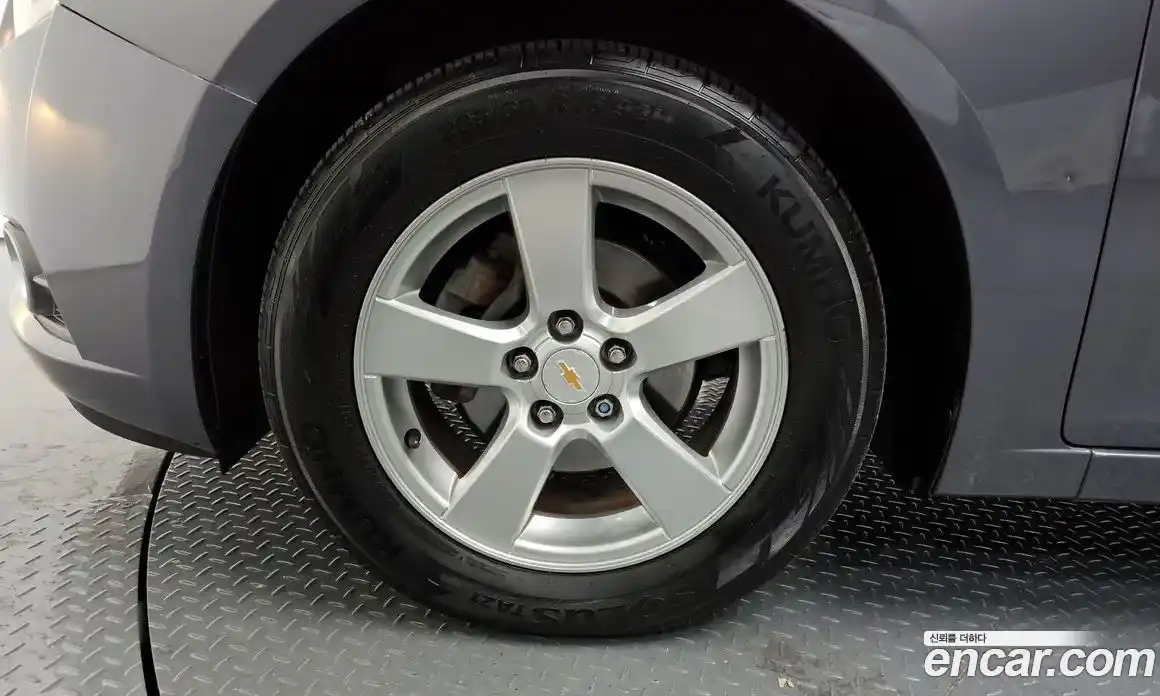 Chevrolet Cruze 2011 1.6 Автомат в Москве № 97818, фото 6