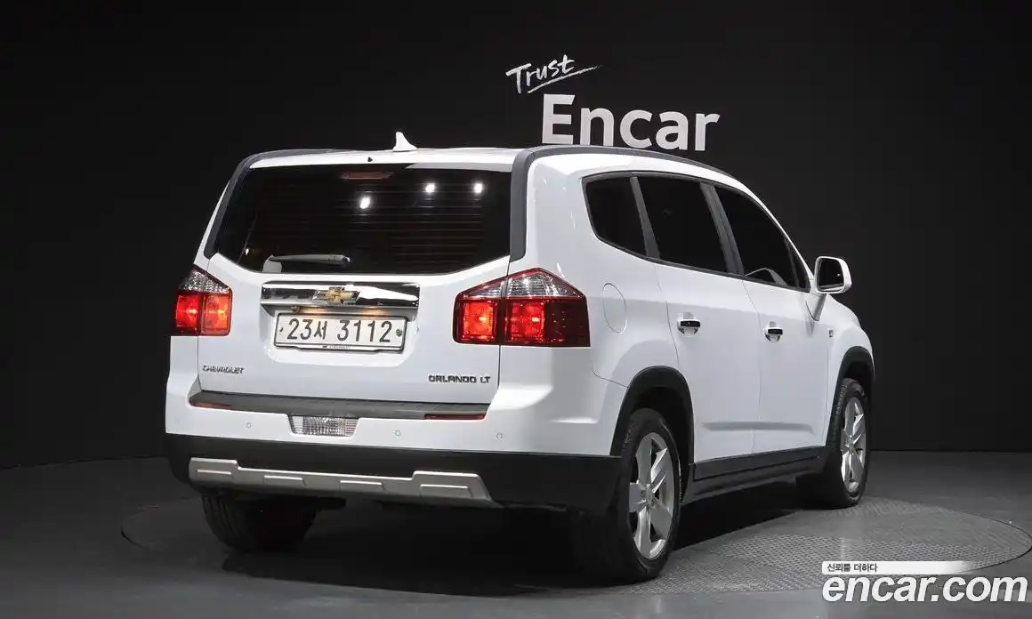 Chevrolet Orlando 2013 2.0 Автомат в Москве № 103636, фото 2