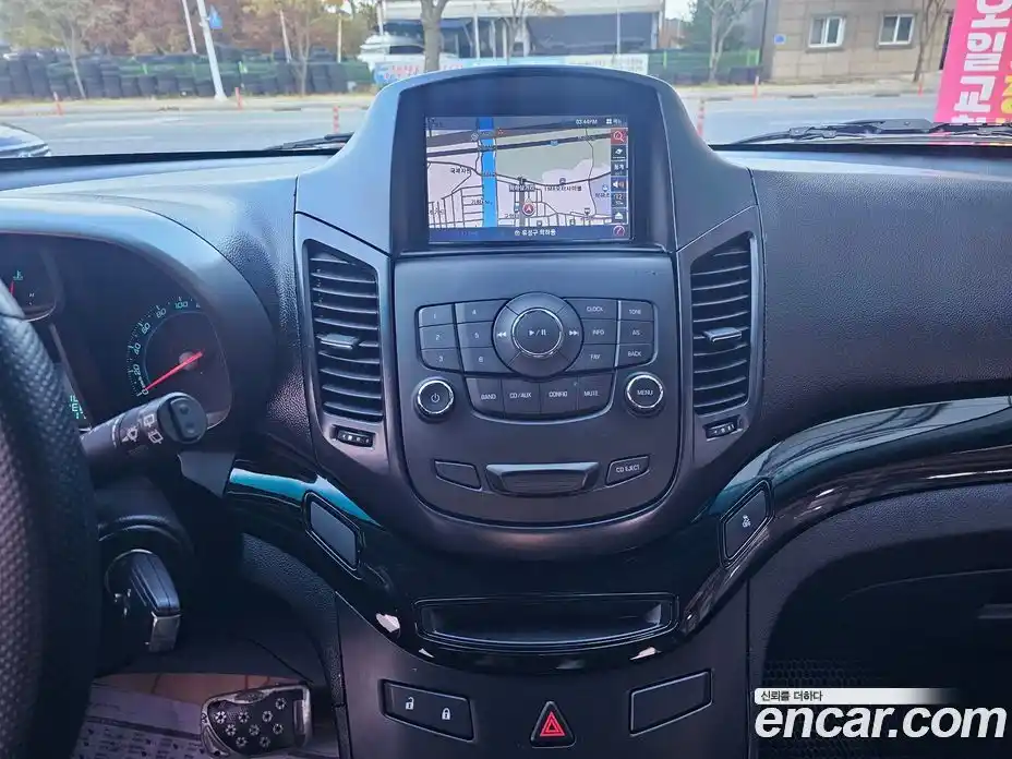 Chevrolet Orlando 2012 2.0 Автомат в Москве № 105106, фото 15